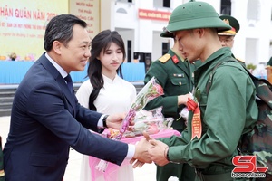 'Nja iaz 140 tus hluôs ntơưv têx xã thax tsav Yên Châu ndê cêr muk uô lênhv