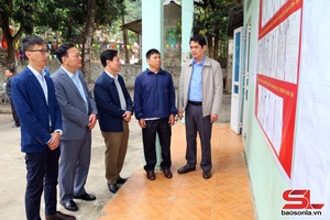 Cxênhz yuôx côngz xưv bax bầu cử ntơưv xã Bắc Yên thiaz Tạ Khoa