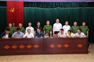 'Khánh thi chiên páo, đăng ký, chào hẹn cánh chấp năm lắp tó chương tống páo phay mảy