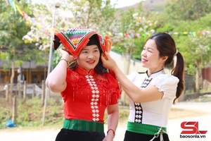 Têx txux chi hair nênhs Puôz Ziz nhoz thax tsav đêx Đas