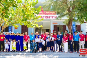 'Pếnh pìu quảng tua luông dệt vịa đì nẳng đòn bể khòng hươn mương