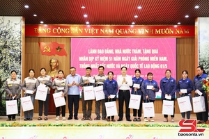 'Đồng chí Chủ nhiệm Ủy ban Kiểm tra Trung ương dàm cánh nhôm xỏng chương hảư dân mương tỉnh Sơn La