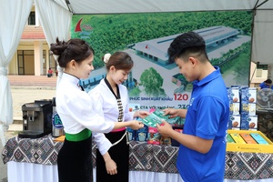 'Tay Bac University holds job fair and business networking day 2026