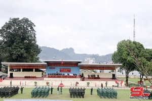 Trung đoàn 754 khày Lễ Nhẳn chào hảư chiến sĩ máư pì 2026