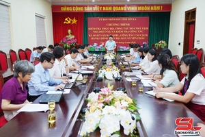 Đồng chí Phó Chủ tịch UBPX tỉnh uô hâux lưv ntơưv xã Yên Châu