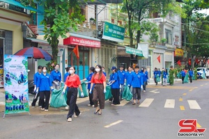 Chương trình “Pọm hôm hanh pảy chự phổng kìn bón dú - Tẳng tánh đô thị đắc văn”