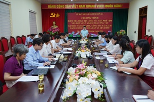 'Provincial Vice Chairman reviews administrative reform, housing support programme in Yen Chau