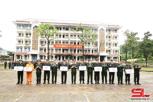  Son La holds live-force exercise for responding to cyberterrorist attacks