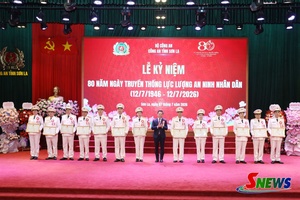 Son La police commemorate 80th anniversary of People's Public Security Force’s traditional day