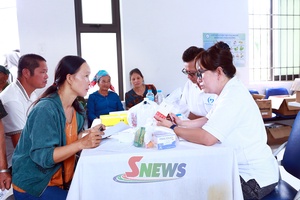 'Njuôk moz, phaiz đơưz yuôx nox trâu pêx xênhv tox siaz