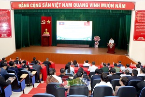 Son La opens political theory training course for officials from 9 Lao provinces