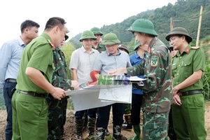 Tọp hôm thót kẻ siệt hại pưa phồn nong dệt ók, tẹt tiêng đơi kìn dú dần mương xã Muổi Nọi