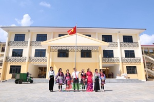 'New school helps nurture dreams of students in Yen Son border area