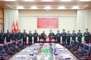  Son La holds regular meeting with Lao provinces’ military commands