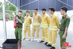 'Sẵn sàng cho Hội thi nghiệp vụ chữa cháy và cứu nạn, cứu hộ