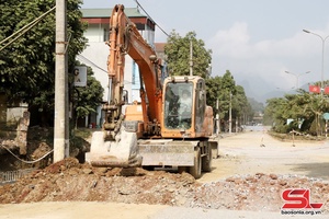 Quỳnh Nhai đẩy nhanh tiến độ các công trình, dự án