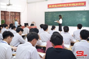 'Ôn luyện, sẵn sàng cho kỳ thi tốt nghiệp THPT