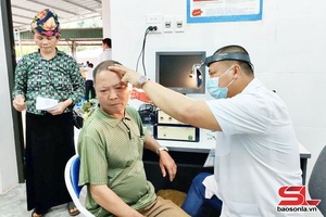 'Nâng cao chất lượng chăm sóc sức khỏe nhân dân
