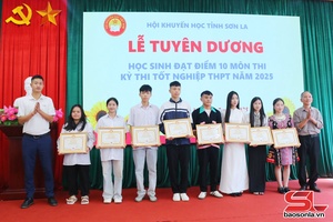'Bồi dưỡng tinh thần hiếu học, khơi dậy ý chí vươn lên của học sinh