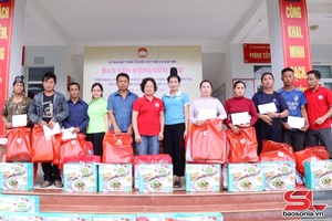 Tập hợp đoàn kết, khắc phục hậu quả thiên tai