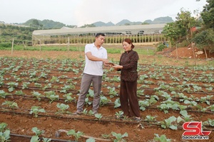 'Những bí thư chi bộ gương mẫu học và làm theo Bác