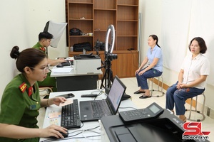 'Triển khai đổi thẻ đảng viên trên nền tảng dữ liệu quốc gia
