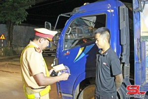'Linh hoạt các giải pháp bảo đảm trật tự an toàn giao thông