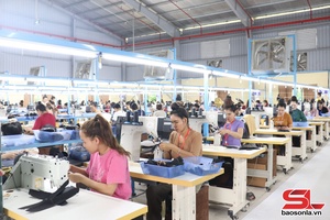 'Ổn định hoạt động sản xuất, kinh doanh