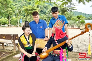 'Giữ gìn bản sắc văn hóa ở Phiêng Pằn