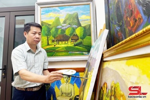 'Giữ hồn cốt văn hóa dân tộc bằng nghệ thuật hội họa