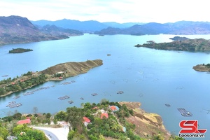 Chạm tới mùa thu