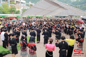 Giữ gìn và phát huy bản sắc văn hóa dân tộc Dao