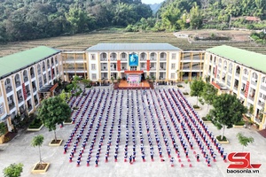 'Từ trường chuẩn quốc gia đến chất lượng giáo dục toàn diện