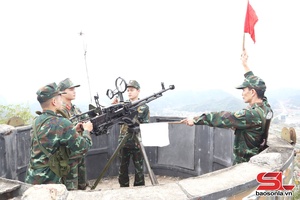 'Xây dựng thế trận phòng không nhân dân vững mạnh, rộng khắp