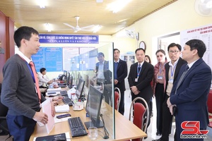 'Đổi mới tư duy phục vụ nhân dân