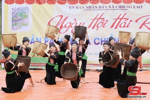 '“Giữ lửa” phong trào văn nghệ quần chúng