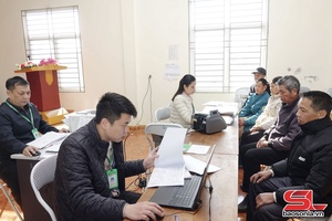 'Huy động tiền gửi tiết kiệm, thêm vốn cho hộ nghèo