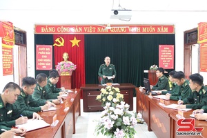 'Rèn luyện phẩm chất, năng lực, phương pháp công tác theo gương Bác