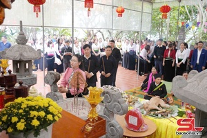 'Từ huyền thoại đến lễ hội, du lịch văn hóa tâm linh