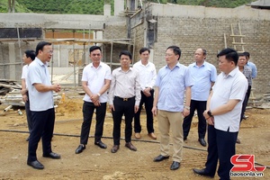 'Siết chặt kỷ cương, kiểm soát quyền lực