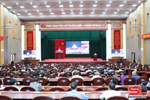 'Bồi dưỡng cán bộ cơ sở đáp ứng yêu cầu nhiệm vụ