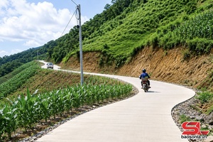 Mở đường cho vùng cao phát triển