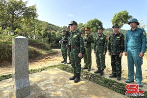'Củng cố thế trận lòng dân nơi biên giới