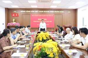 'Để báo chí giữ vai trò định hướng thông tin