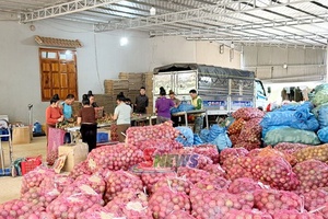 'Phiêng Pằn thúc đẩy thương mại, dịch vụ