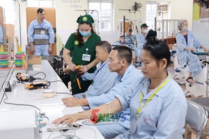 'Tích cực điều trị phục hồi chức năng cho người bệnh
