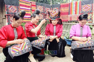'Tạ Khoa gìn giữ bản sắc văn hóa dân tộc Thái