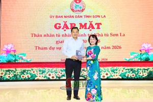 'Từ ký ức gia đình đến lịch sử dân tộc