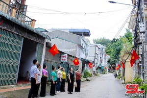 'Thắp sáng những tuyến đường