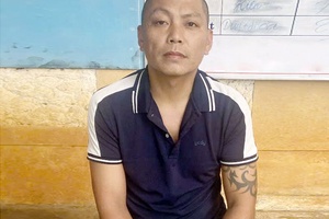 'Công an phường Mộc Châu xác minh làm rõ vụ việc hành hung người do đỗ xe ôtô khách trước cửa nhà